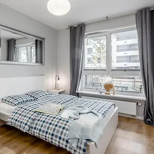 Chill Mokotow Business Center Апартаменты Варшава